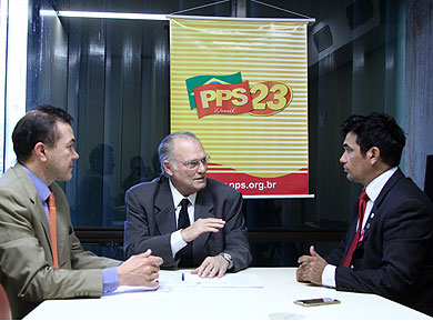 Em Brasília, Wellington se reuniu com Roberto Freire e Ezequiel Latão