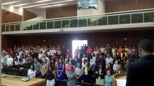 Estudantes participam a abertura da IV Jornada de Direito da Uema 