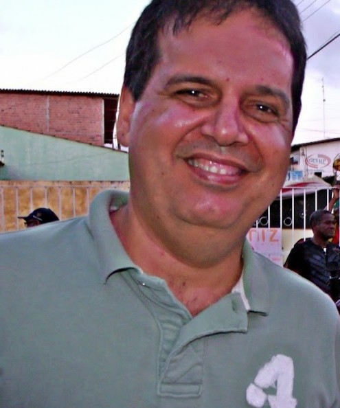 O ex-prefeito de Paço do Lumiar, o condenado Gilberto Aroso, que tenta jogar no pleito eleitoral a falsa possibilidade de que é candidato