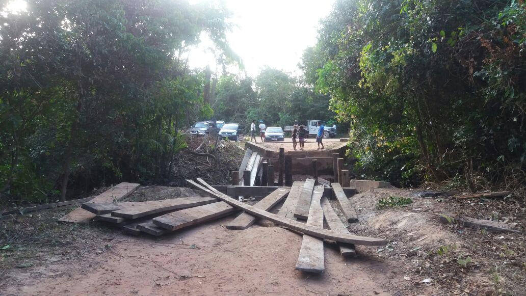 Mais da metade da população de Icatu está isolada após ponte desabar